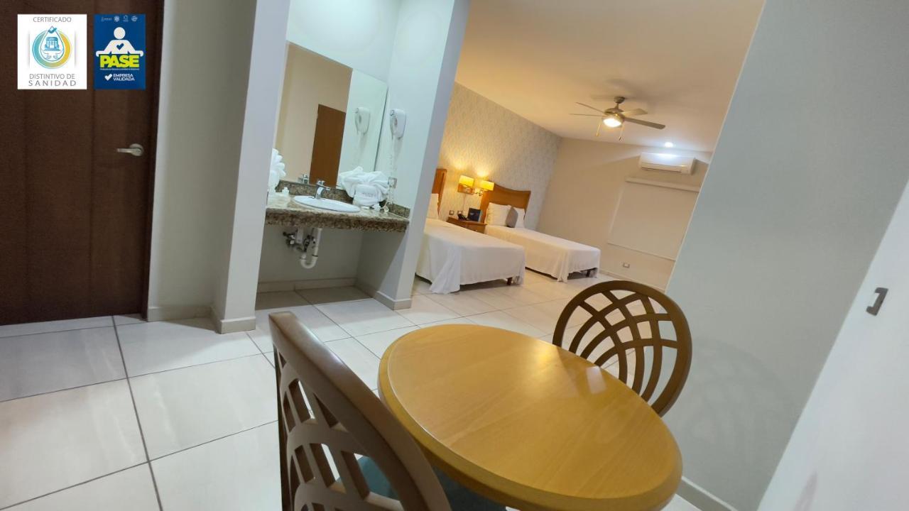 Hotel Maioris Navolato San Pedro  외부 사진